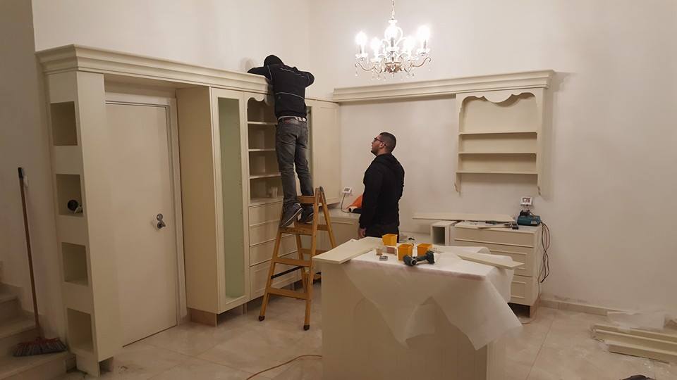 ריהוט ומטבחים