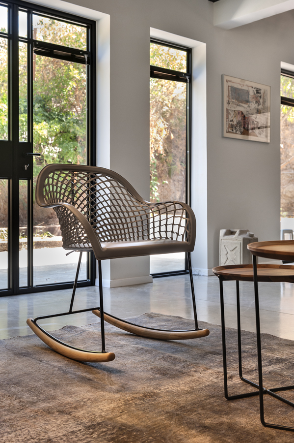 ××¡× × ×× ××