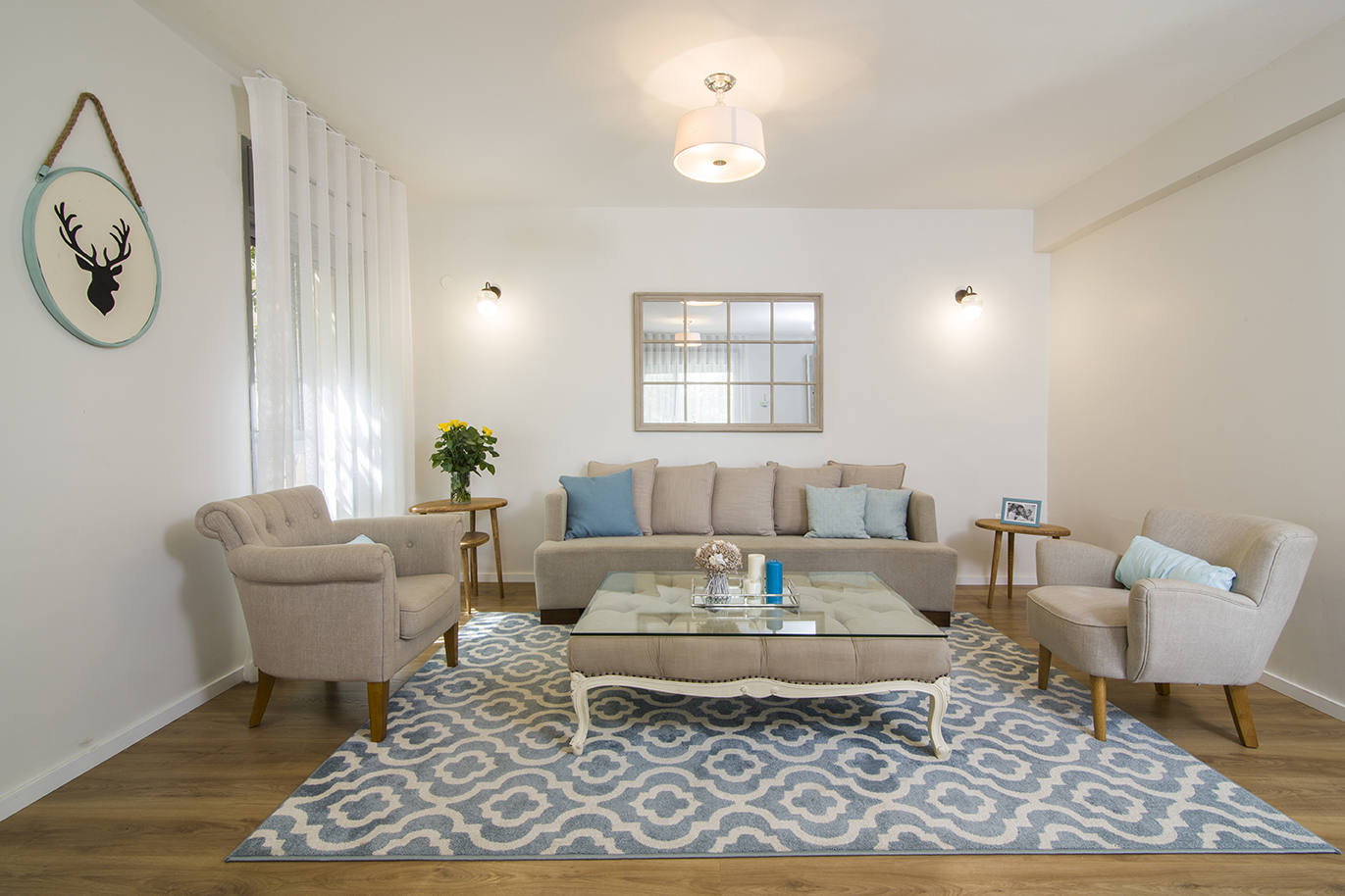 מגוון פרוייקטים של בתים פרטיים ודירות