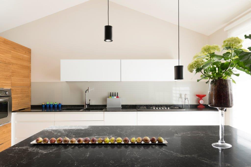 ×× ××××× ×¢× ×××¤× ×ª×××¨× ×ª××××× ××¢×××