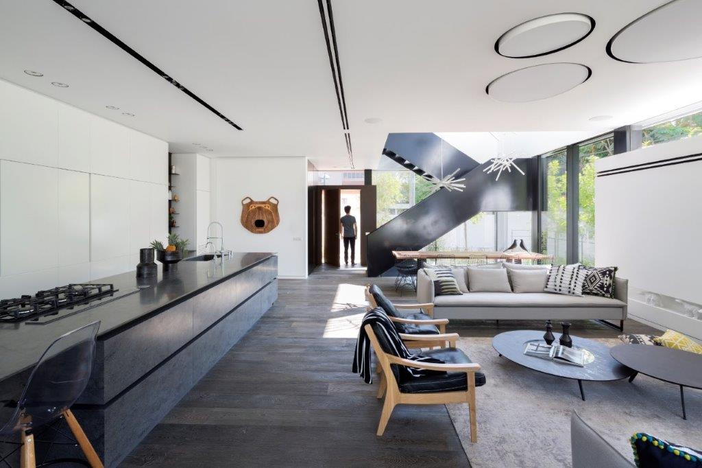 ××× ××¡××× ×××××× ××××ª ××××× × ×©×××¨ ××××