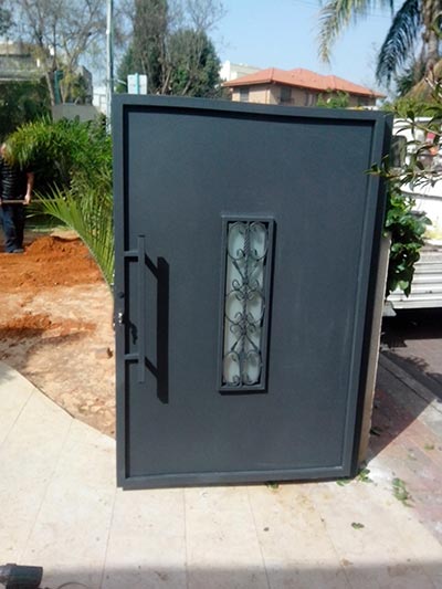 עבודות אלומיניום ומסגרות