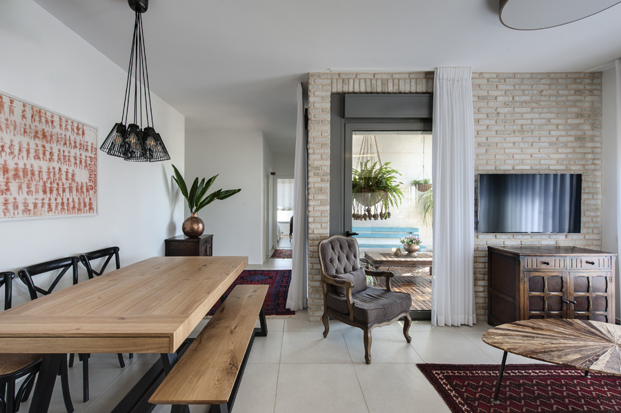 ×¤×× ×ª ×××× ×¢× ×©×××× ×¢×¥ ××§××¨ ××¨××§××