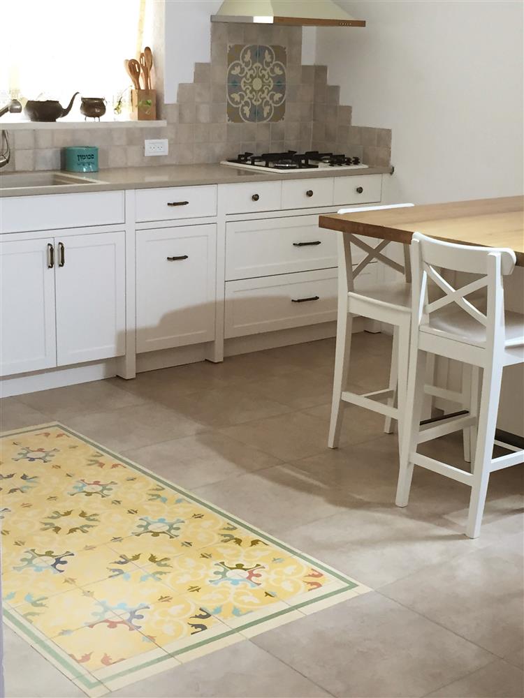 ×¨××××¢ ××¢×××¨ ××¢× ××××¨×××. ×¢××××¨×× ×¢× ××¨×¦×¤×