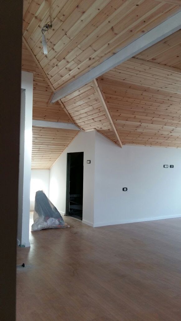 בניית חדר שינה בעליית גג