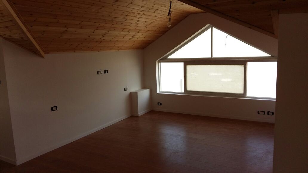 בניית חדר שינה בעליית גג