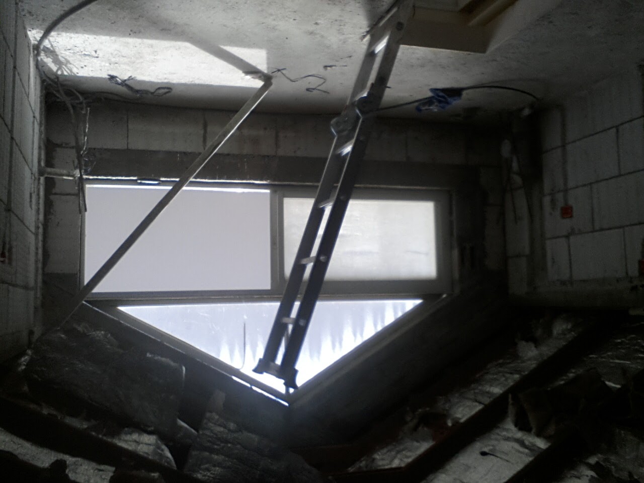 בניית חדר שינה בעליית גג