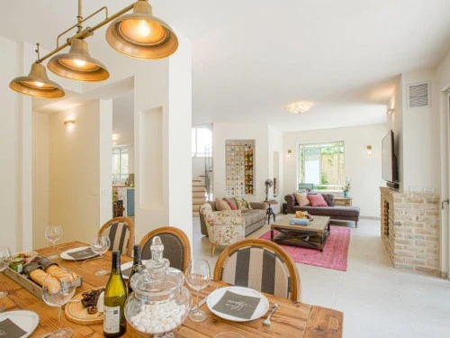 מייקאובר: בית בן 30 שנה בצפון תל אביב שחודש לגמרי