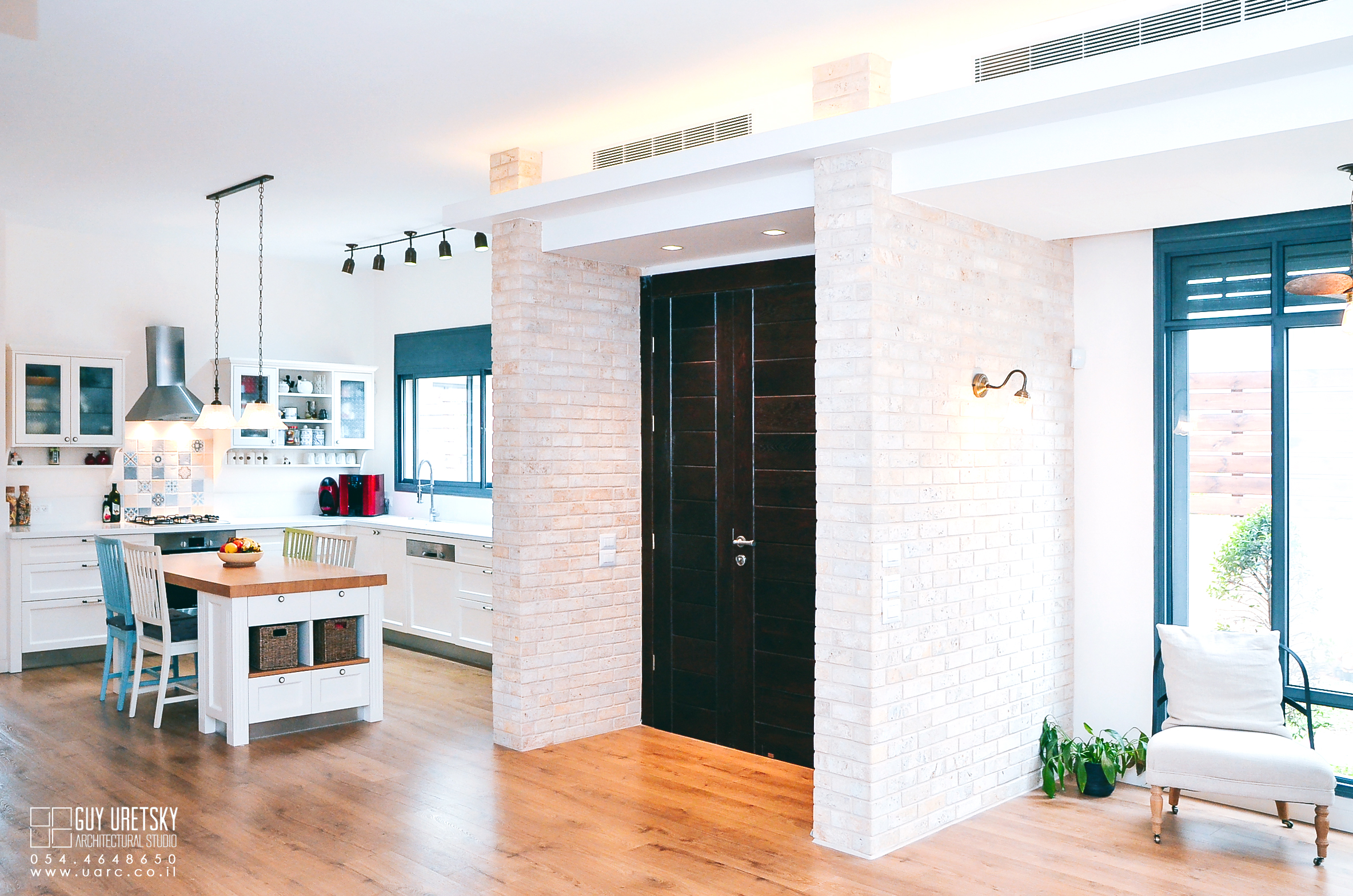 בית בקדימה צורן