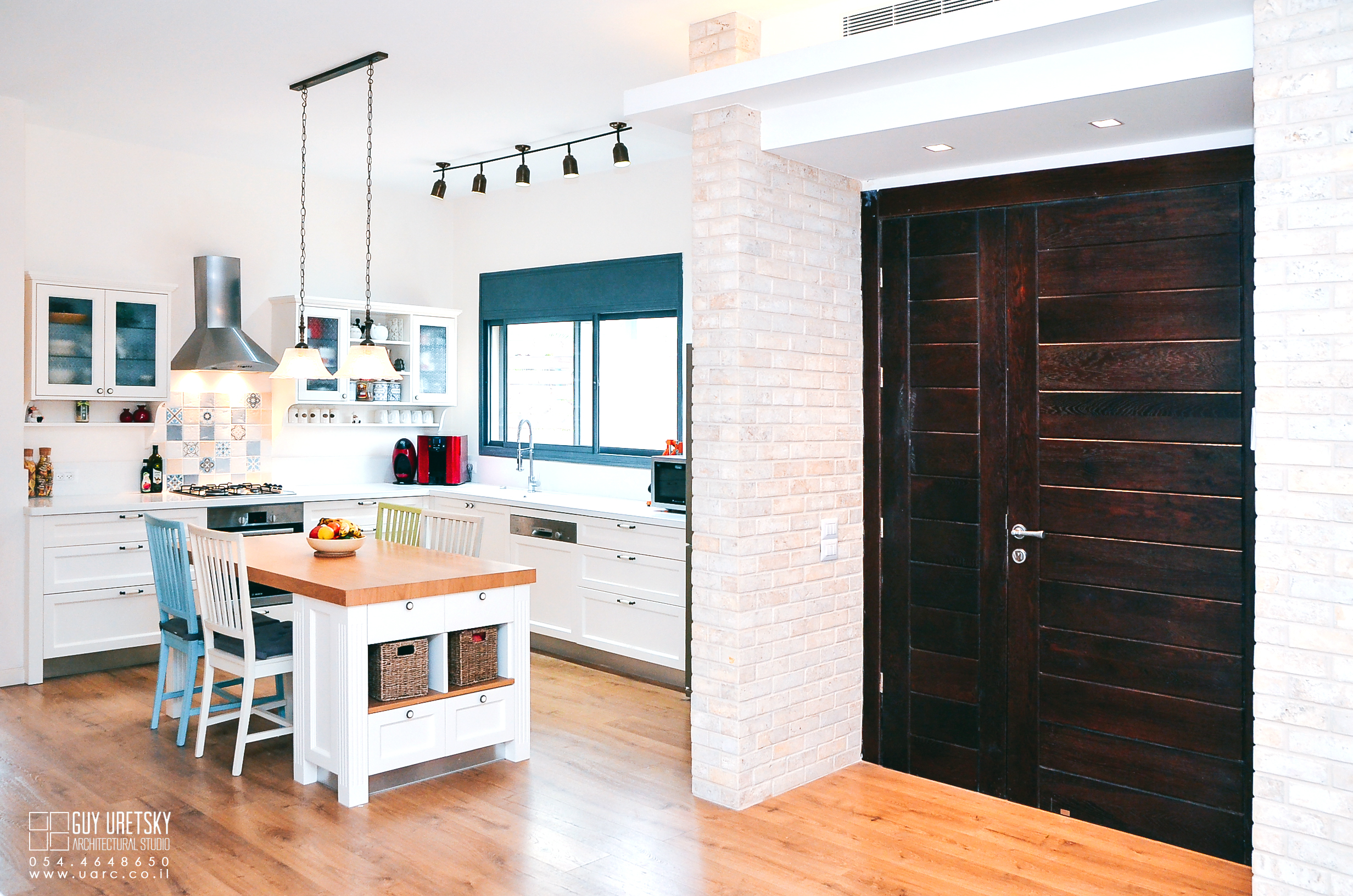 בית בקדימה צורן