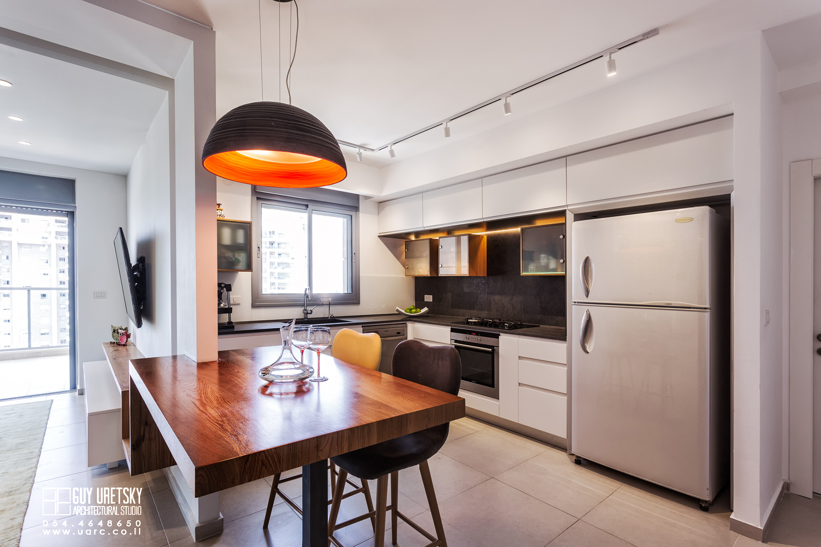 תיכנון ועיצוב דירת חמישה חדרים בגני תקווה