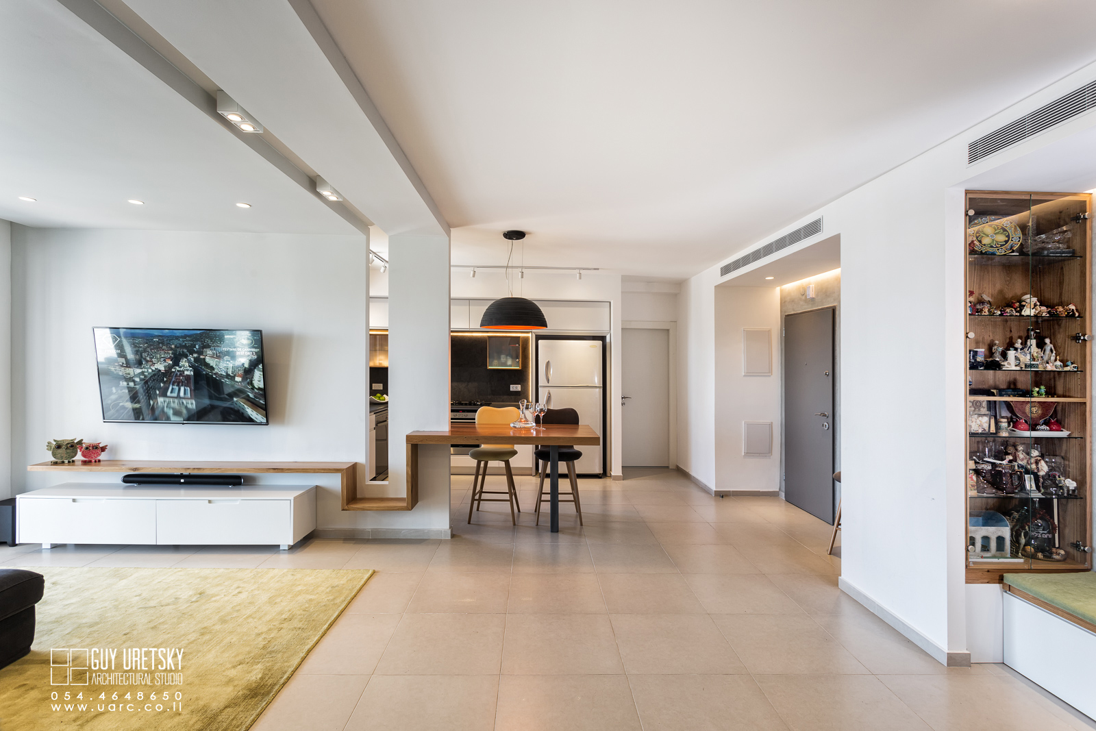 תיכנון ועיצוב דירת חמישה חדרים בגני תקווה
