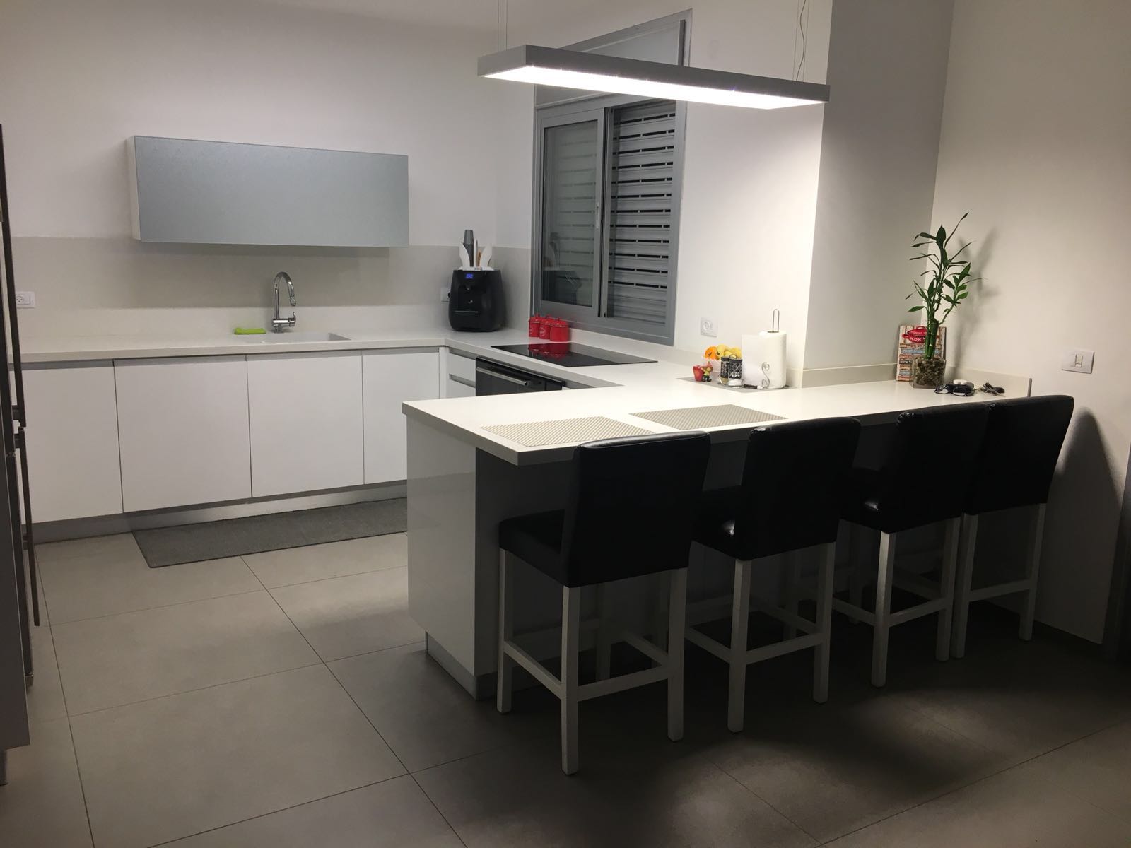 מיטבחים ופינות אוכל