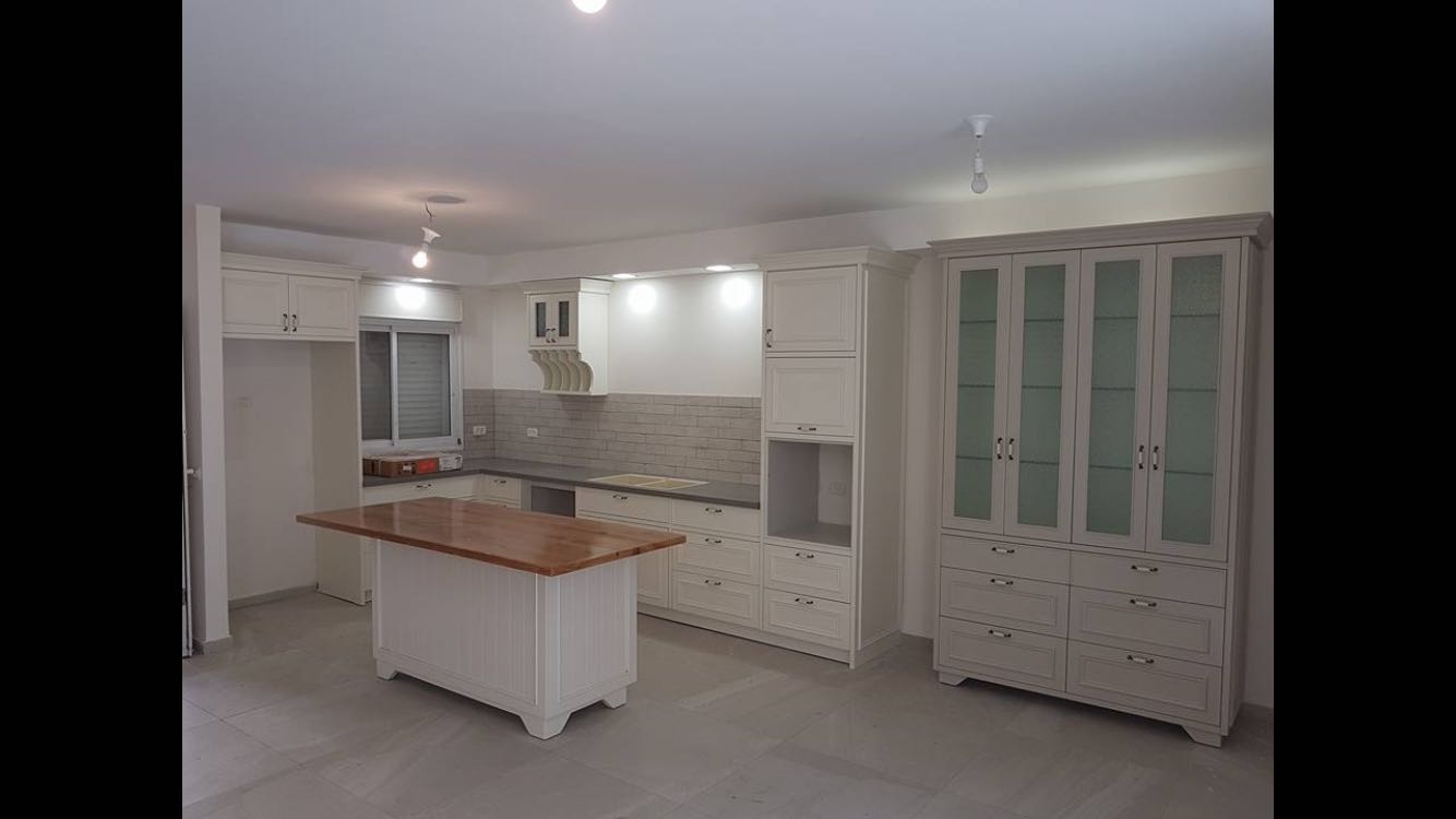 מטבחים ופינות אוכל