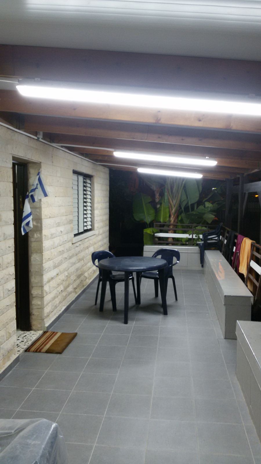 פרגולות ודקים