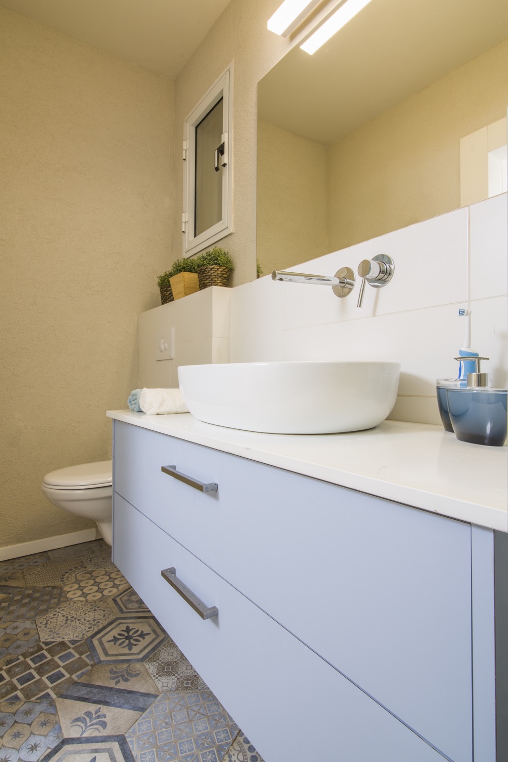 עיצוב פנים והום סטיילינג לדירה