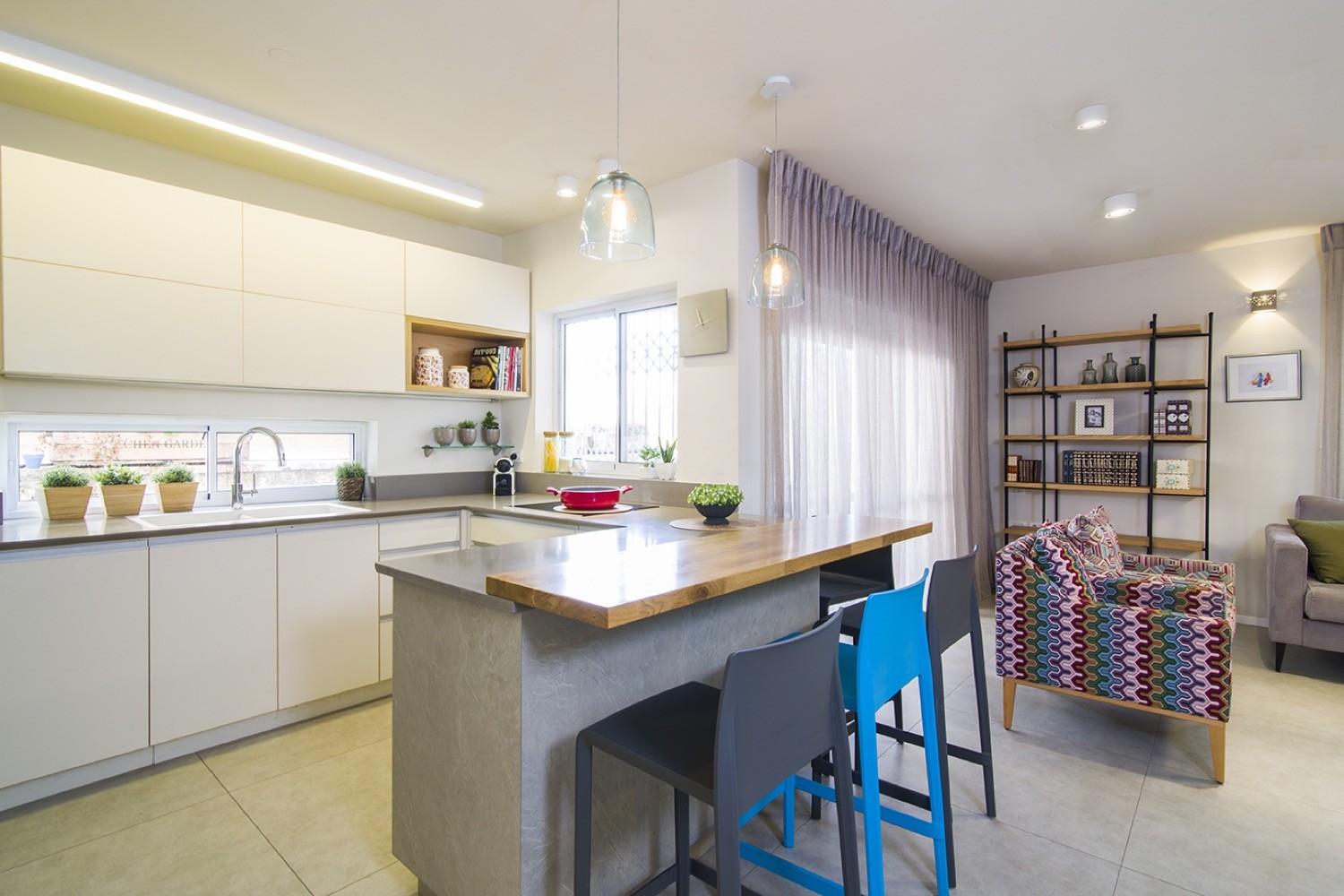 עיצוב פנים והום סטיילינג לדירה