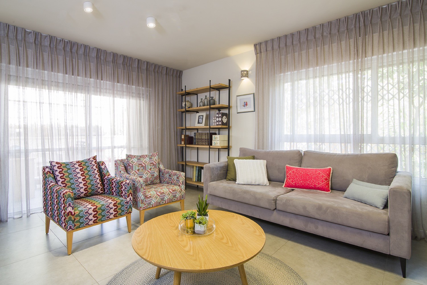 עיצוב פנים והום סטיילינג לדירה