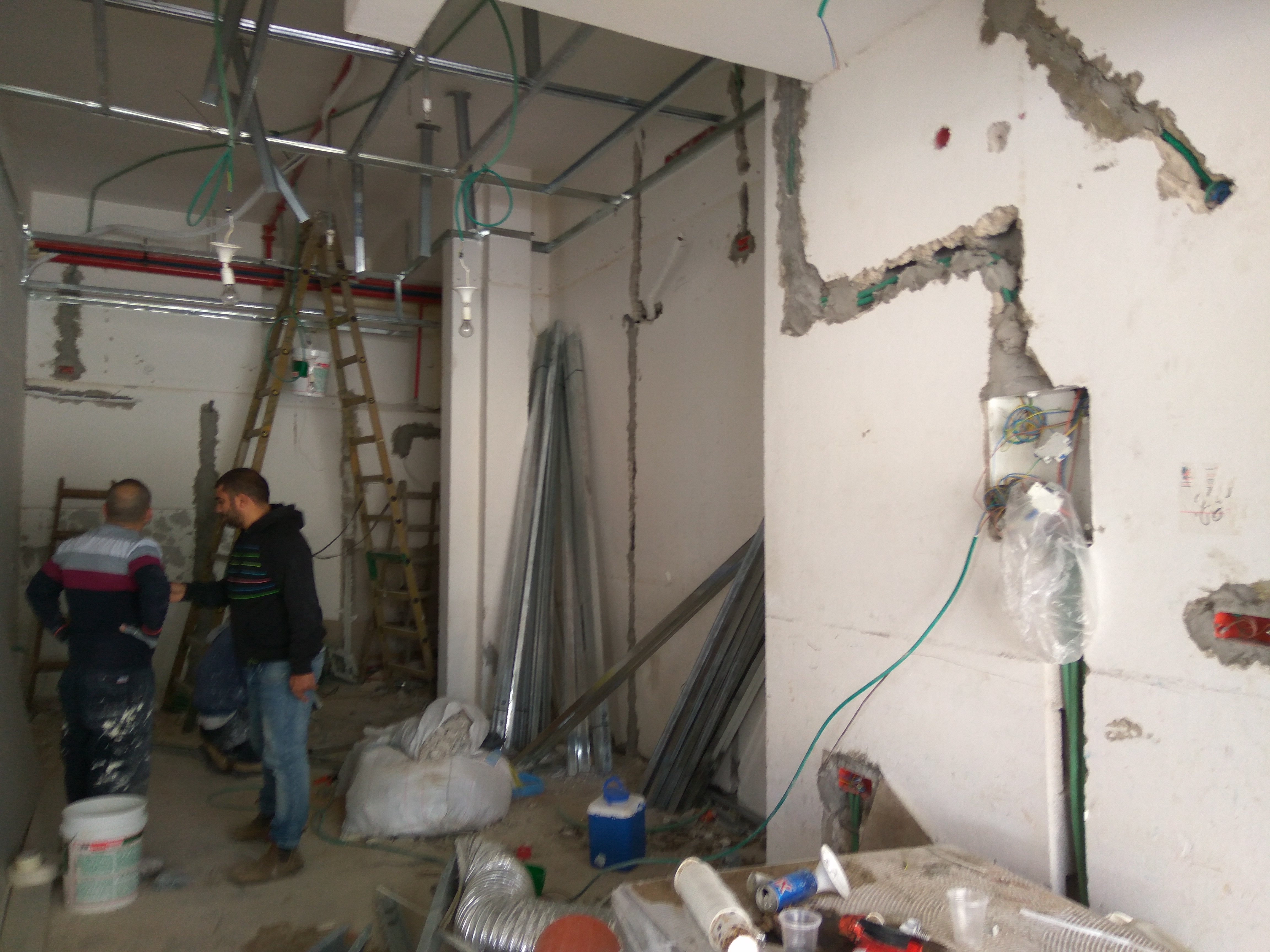 עיצוב ותכנון פנים לשיפוץ מספרה