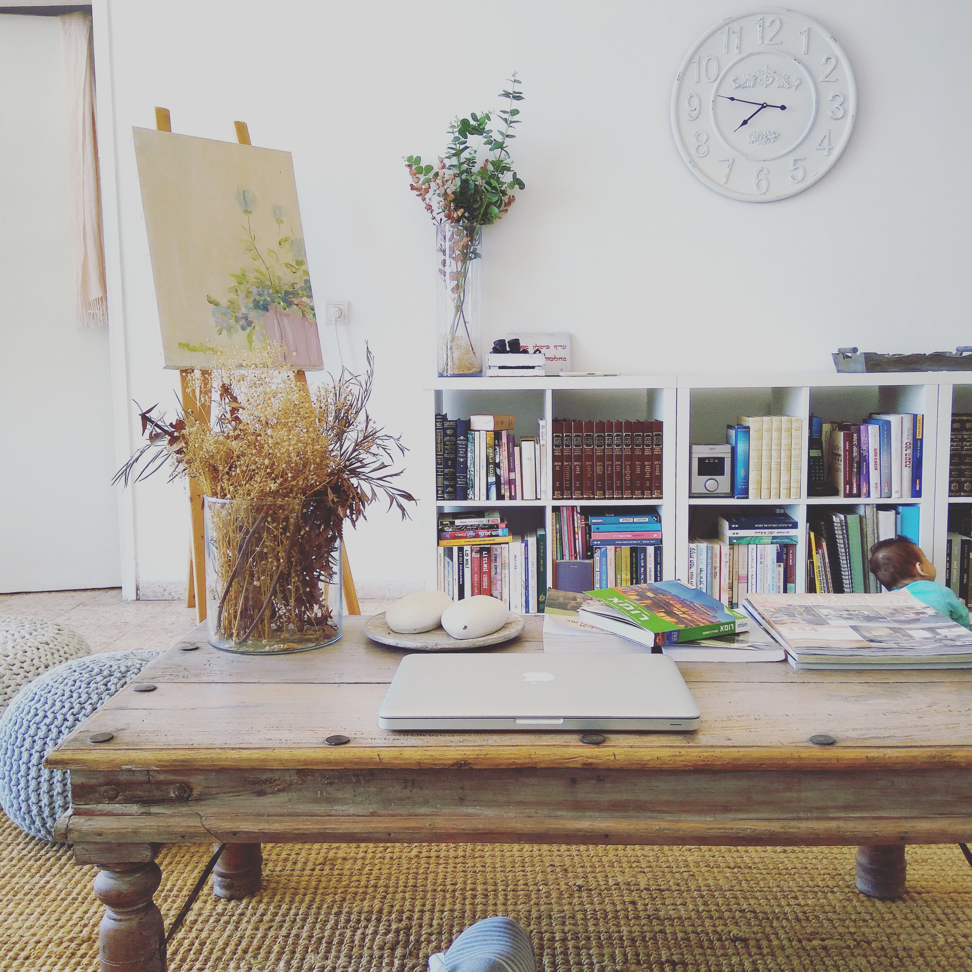 צילום מעבודה של אבישג צרפתי