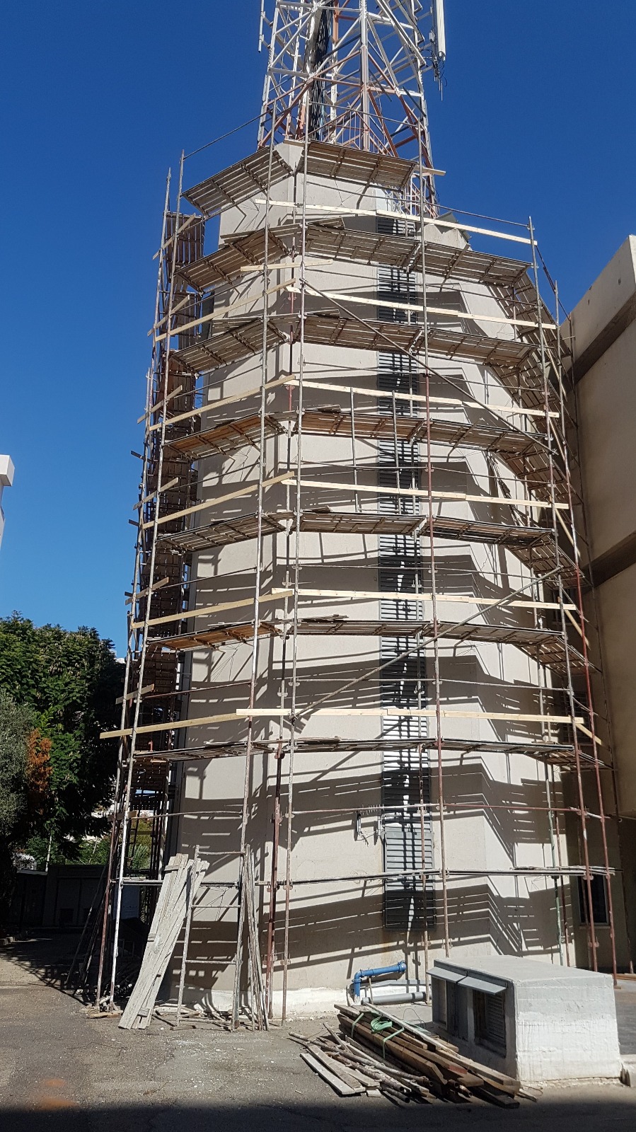 שיפוץ חיצוני לבתים פרטיים, בניינים ומבנים ציבוריים