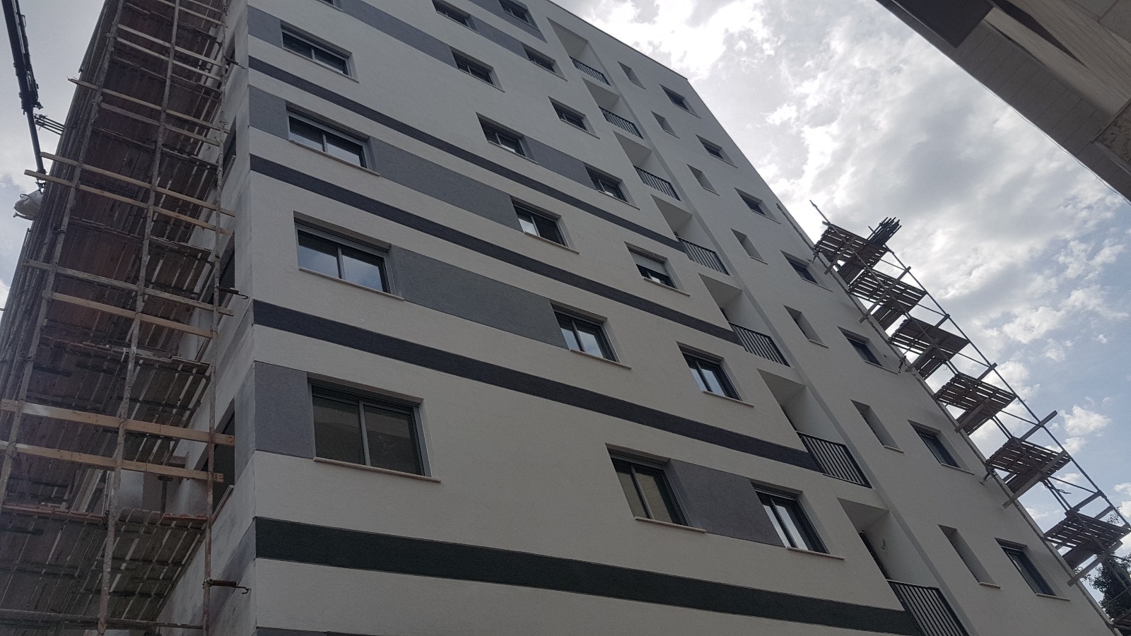 שיפוץ חיצוני לבתים פרטיים, בניינים ומבנים ציבוריים