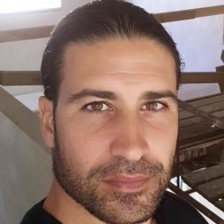 מקסים יוסף - אינסטלטור , תמונת פנים