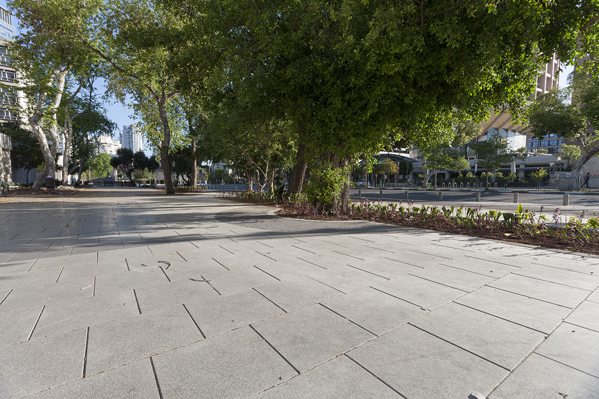 ××× ×× ××©×ª××××ª ×××¤××¨