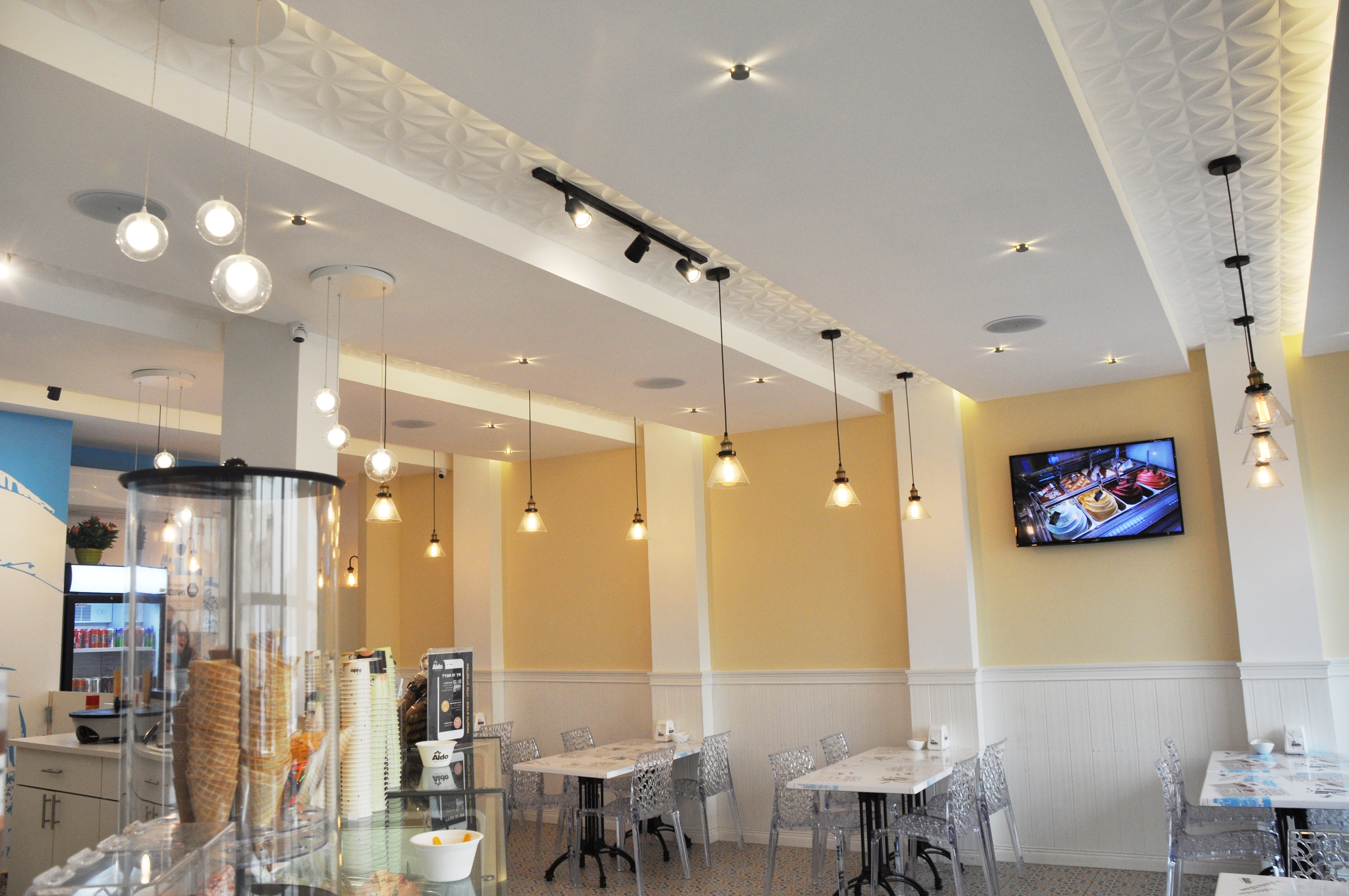 תכנון ועיצוב פנים לסניף אלדו ירושלים