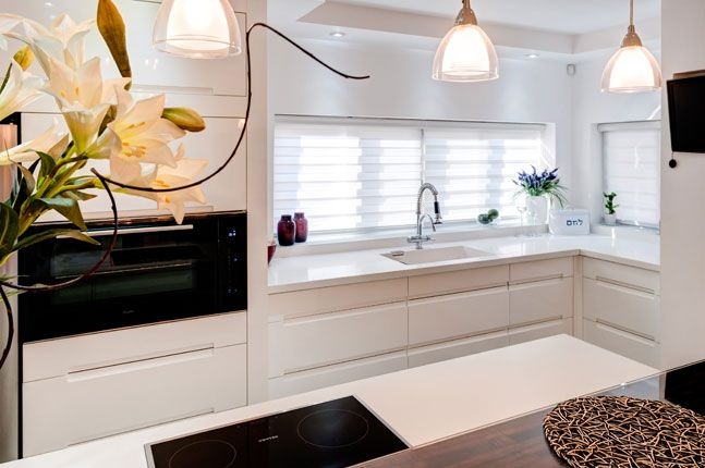 שיפוץ וילה-מושב עזר