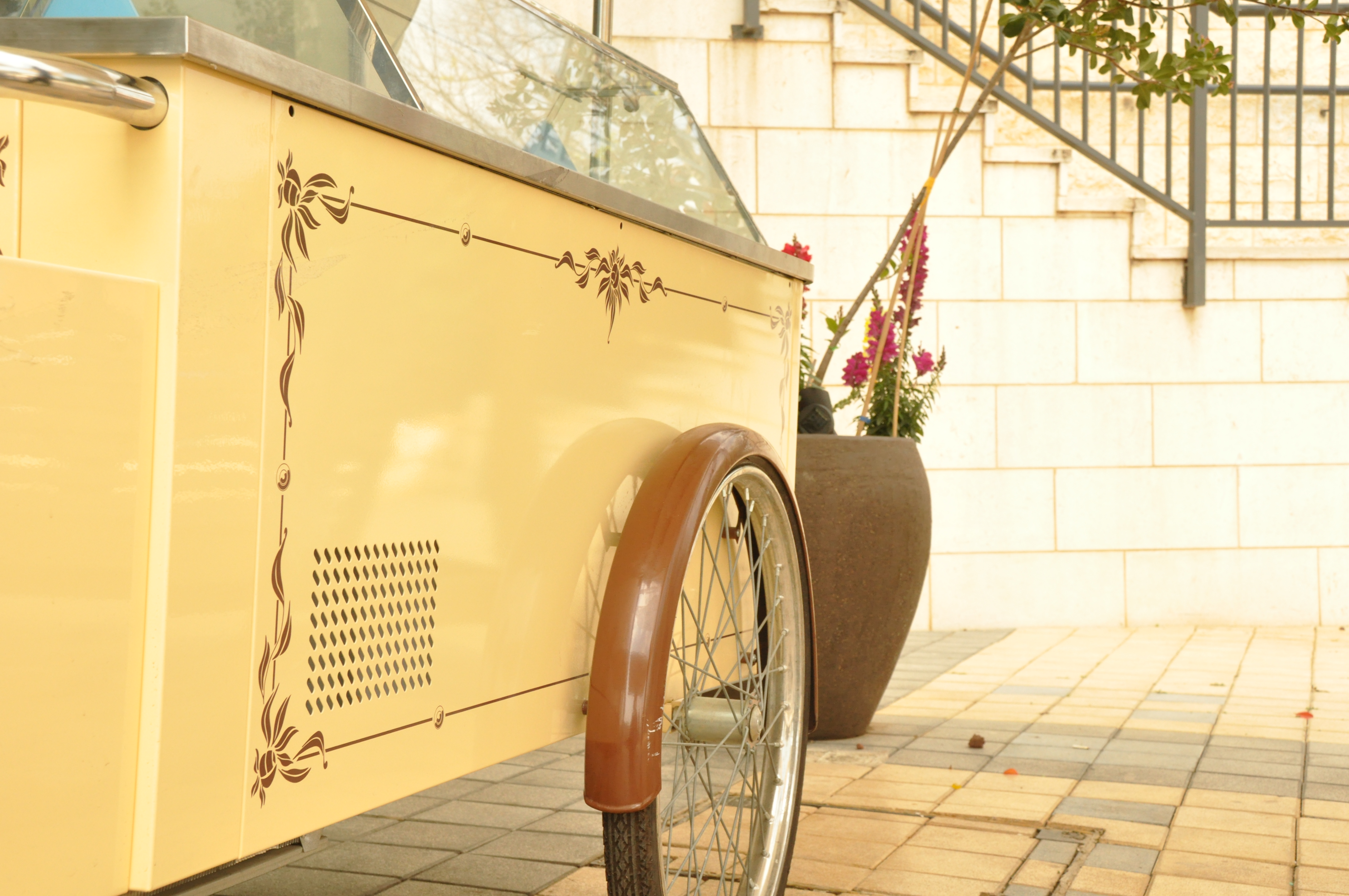 תכנון ועיצוב פנים לסניף אלדו ירושלים