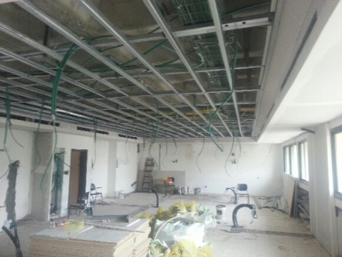 שפוץ בבית ספר אחווה