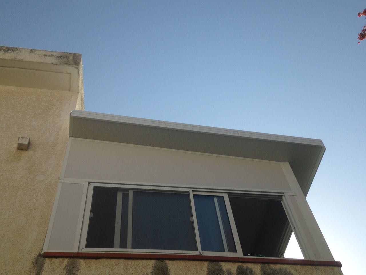 פרוייקטים שונים בבניה קלה