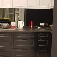 מטבח בסגנון עתיק מודרני