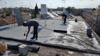 עבודות בגובה ושיפוץ בניינים