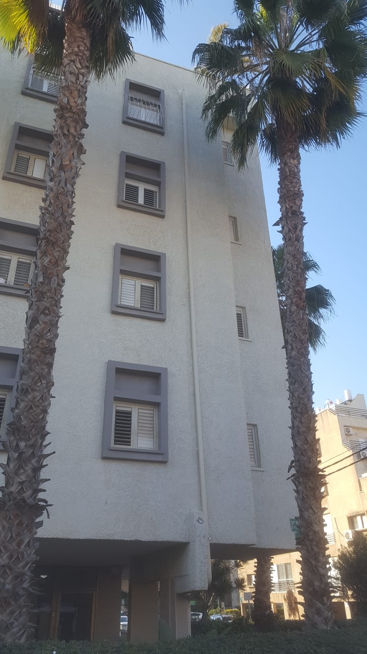 עבודות בגובה ושיפוץ בניינים