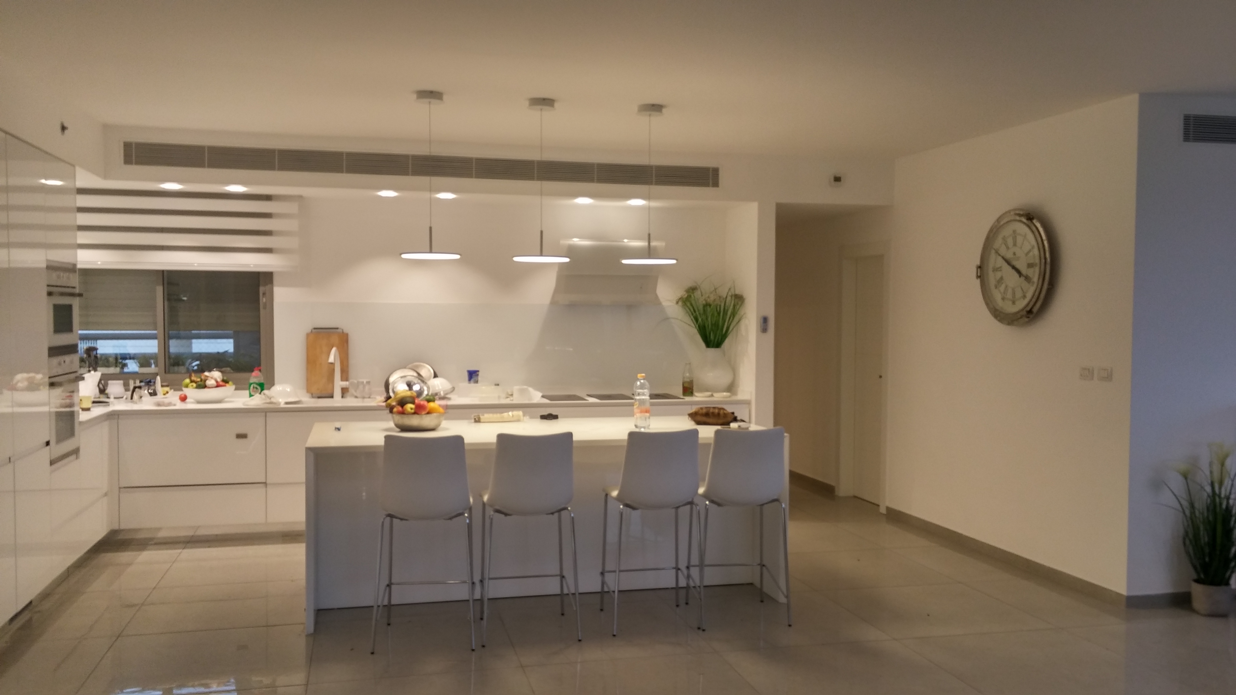 פנטהאוז לבן