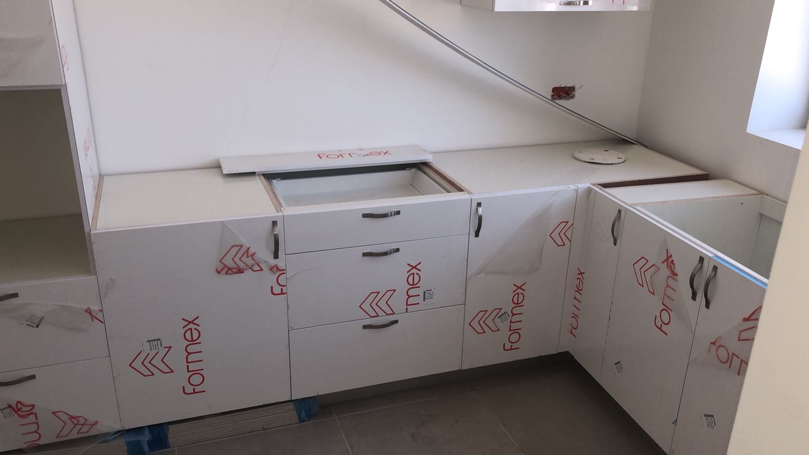 שיפוצים כלליים למסעדות ובתים פרטיים