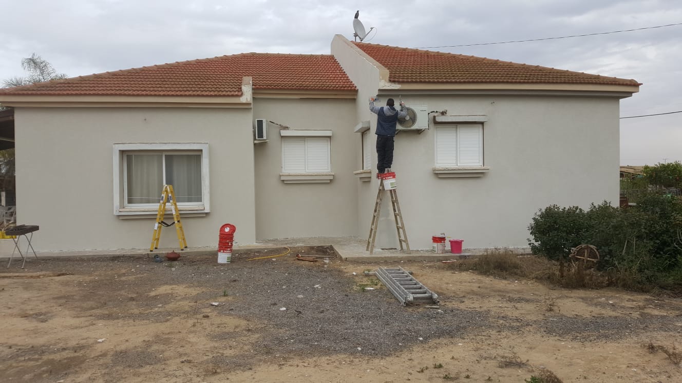 צילום מעבודה של יקיר תורגמן