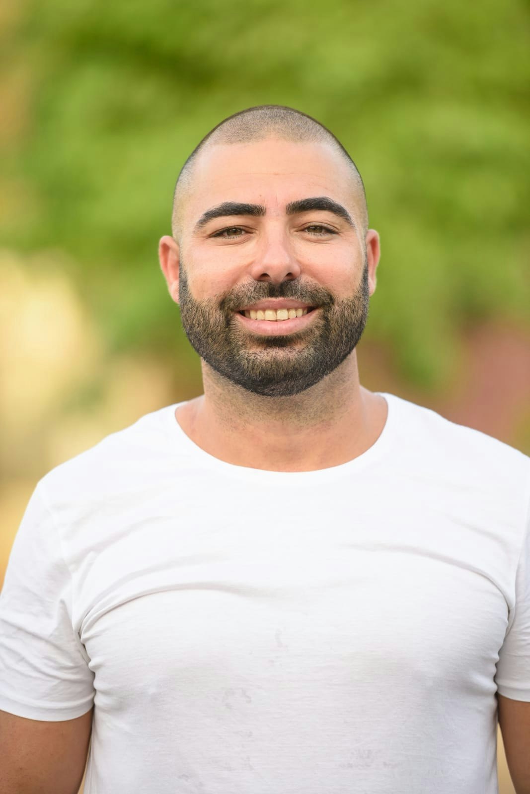 בן ב.א לבניה