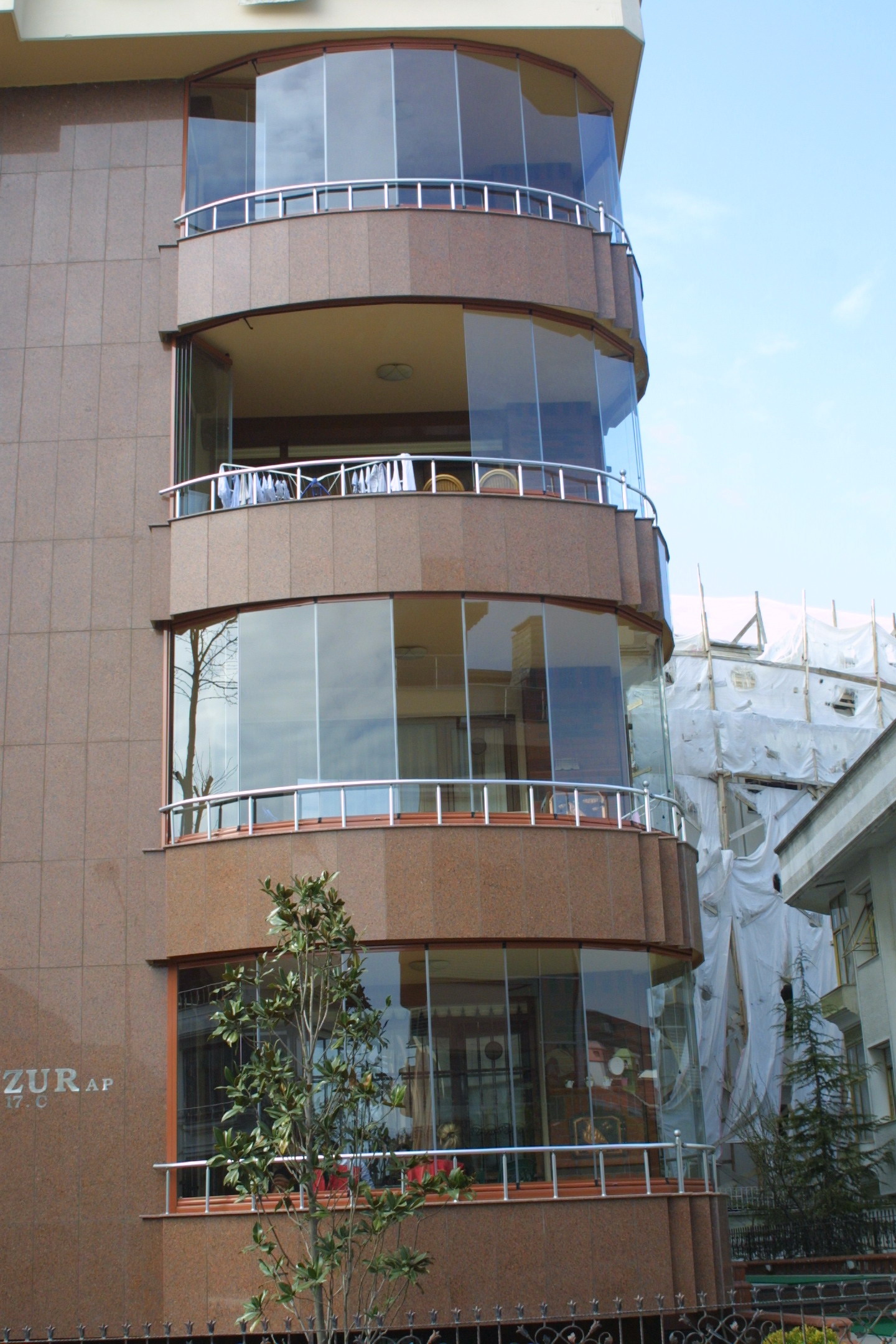 עבודות אלומיניום מיוחדות