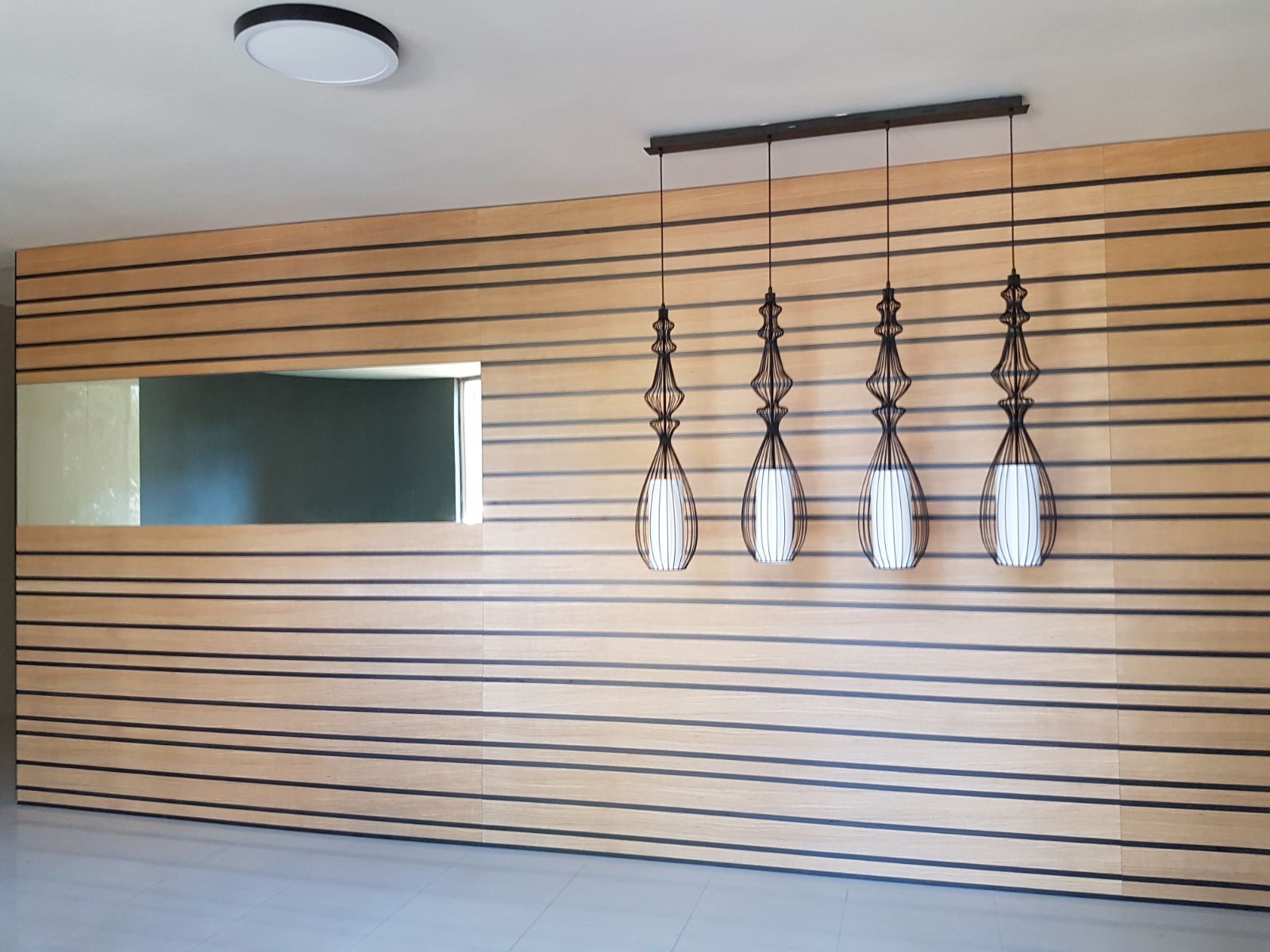 פרקטים, שטיחים, טפטים, וילונות