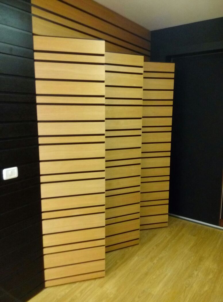 פרקטים, שטיחים, טפטים, וילונות