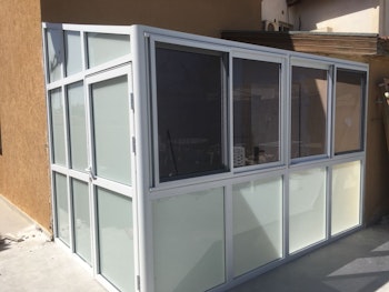 דלתות אלומיניום