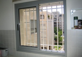 חלונות אלומיניום
