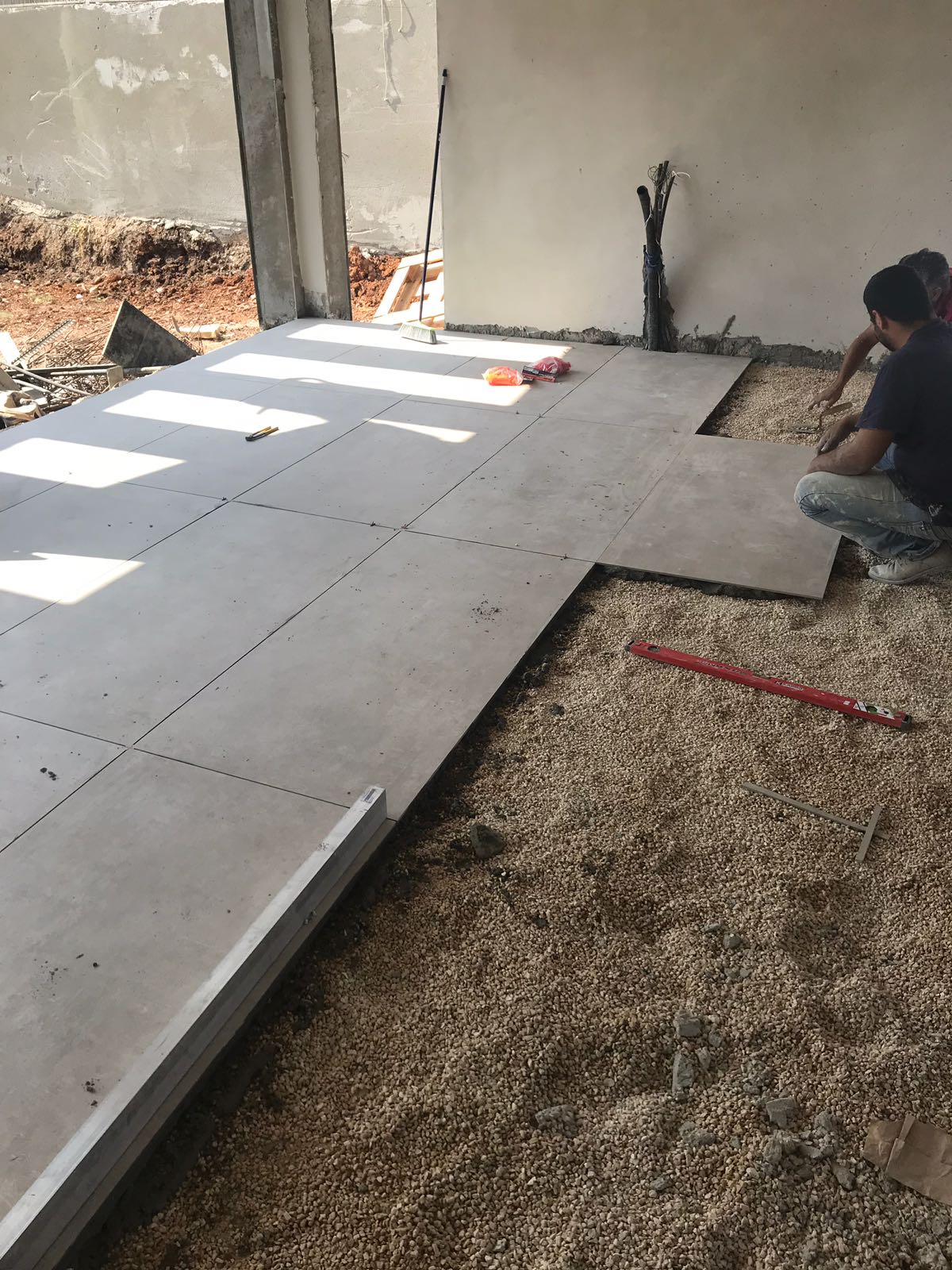 עבודות ריצוף