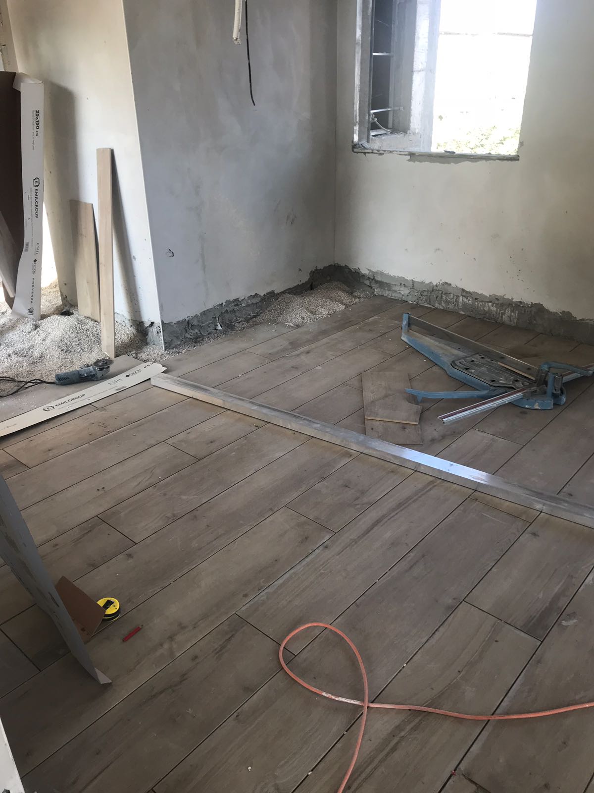 עבודות ריצוף