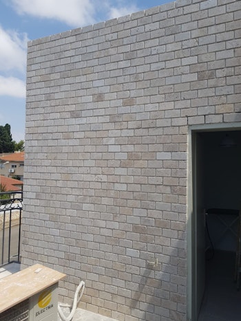 עבודות ריצוף פנימי וחיצוני