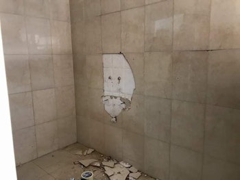 שיפוץ חדר אמבטיה ושירותים קומפלט