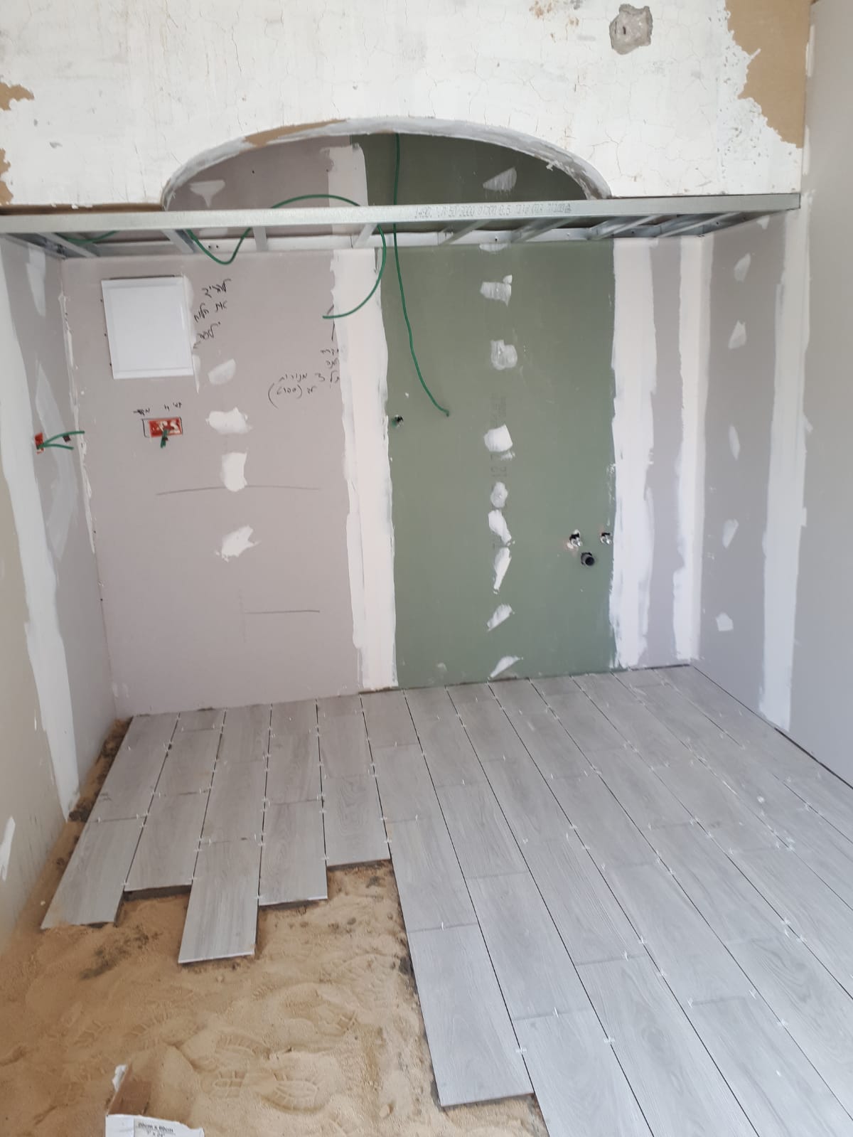 בניית תוספת חדר לבית קיים